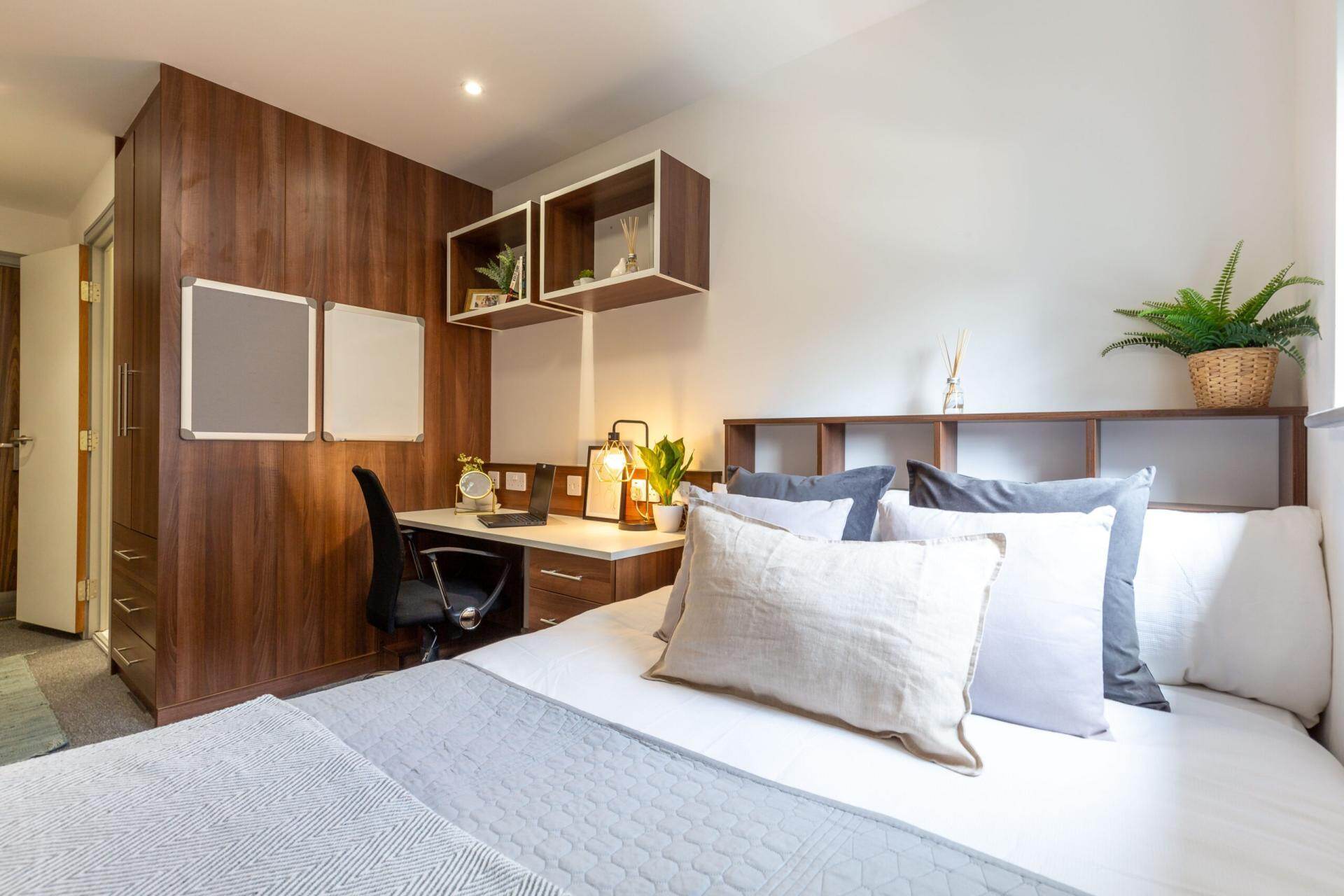 uhomes.com | Student Accommodation, Housing, Flats, Apartments for Rent