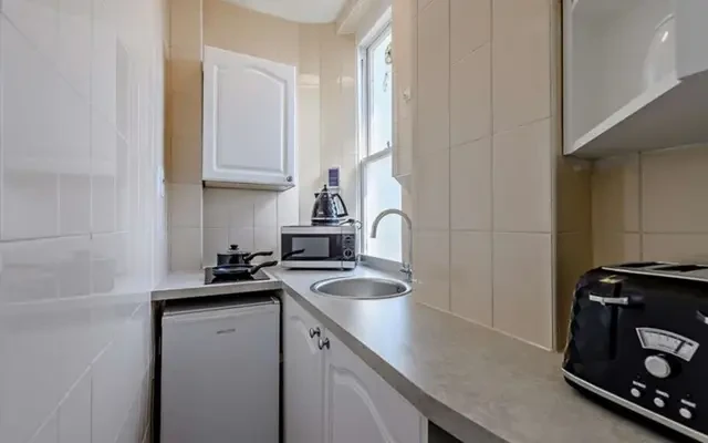 Hill Street 13350# 2