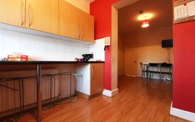 apartment near 186 ROMFORD ROAD 0