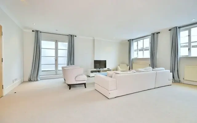 Cross Street, Islington, London, N1 2BG 4
