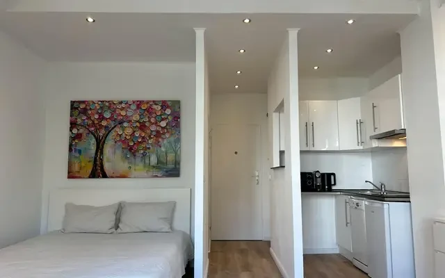 studio in Halensee 0