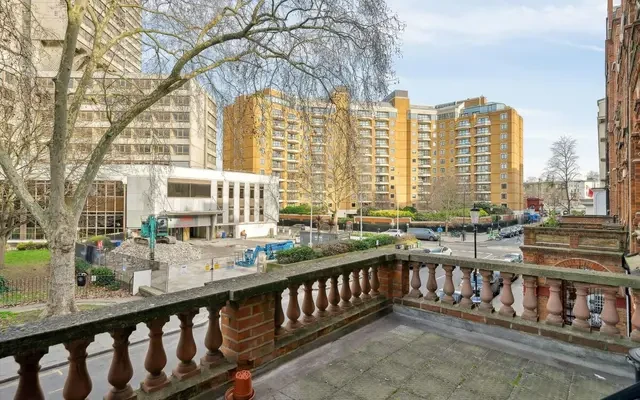 Courtfield Road, South Kensington, London, SW7 4DA 4