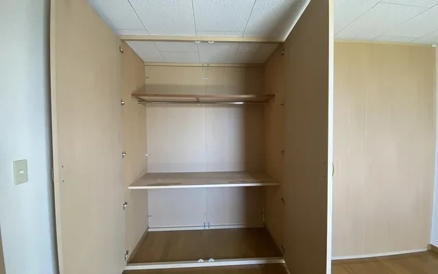レオパレス華 - ที่พักนักศึกษาในเฮอเป่ยกุน จิ่นป่าน町 - 204号房间(带餐厅/独立厨房)