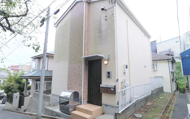 co-living house Yokohama II 0