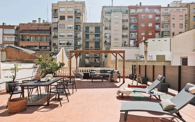 Incahuasi - 3 bedrooms and terrace in Eixample Esquerra 1