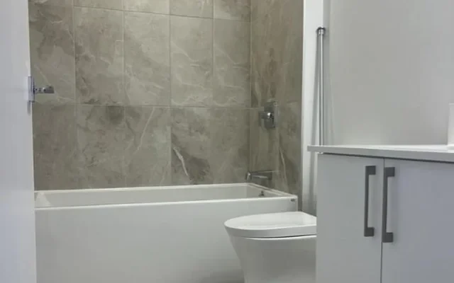 500 Plains Road East 2