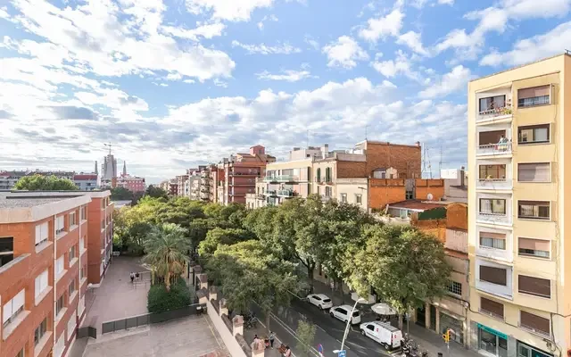 apartment in El Baix Guinardó (Horta   Guinardó) 2