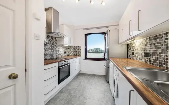 Trafalgar Court, Wapping Wall, London, E1W 3TF 4