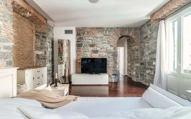 Apartment in Via Morazzone Pier Francesco Mazzucchelli 4