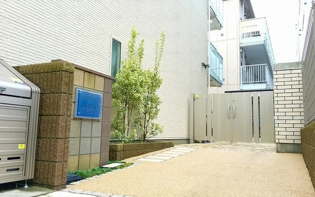 レオネクストアナベル 3