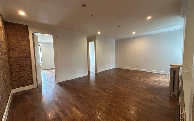 3660 Broadway 4