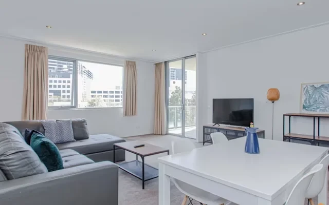 15 Coranderrk St 4