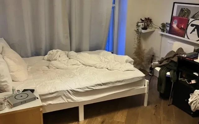 LH-Farringdon Road 3