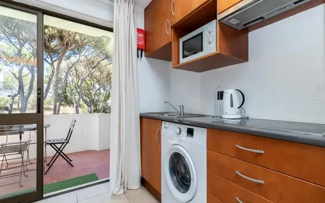 apartment near Rua Melvin Jones, Apartamentos Alvaflor 206 - Quarteira student accommodation