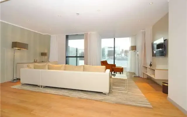Three Quays Apartments 0