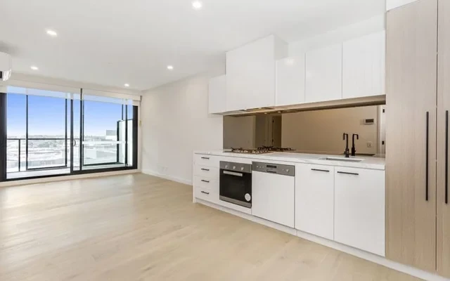 868 Blackburn Road - Melbourne student accommodation - 2 Bedroom*713