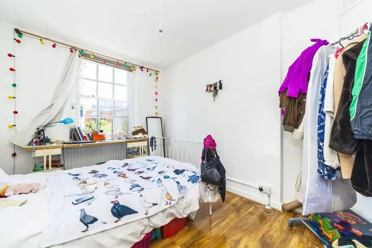 LH-Pilton Place 3
