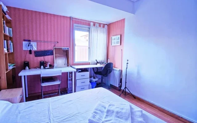Piso de 3 habitaciones en Algiros 2