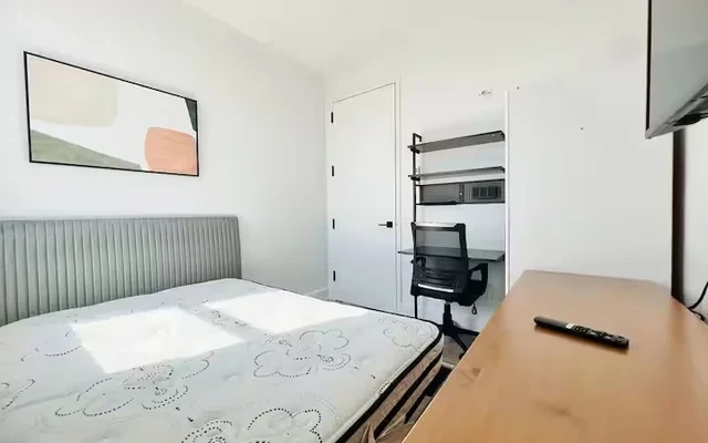 1365 Nostrand Avenue, Brooklyn 4