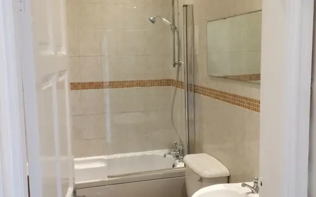 Homely double bedroom near the Brookdale Park 1