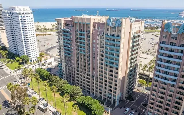 488 E Ocean Blvd 2