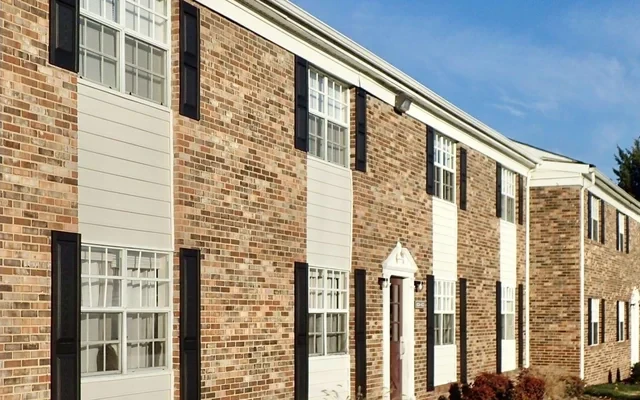 London Towne – Studentenunterkunft in Richmond VA
