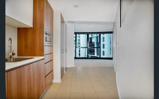 222 Margaret Street 2