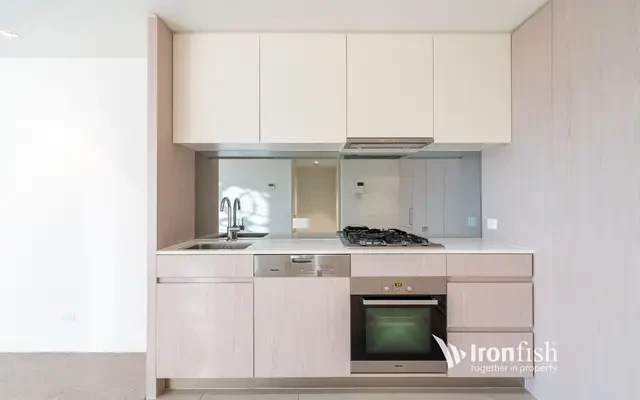 862 Glenferrie Road, Hawthorn 2