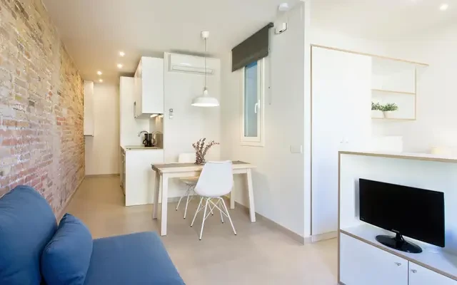 studio in La Sagrada Familia (Eixample) 4