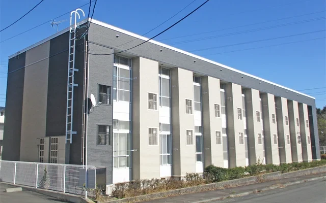 レオパレス室小路 0