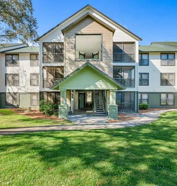 Forest Lake Apartments