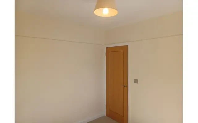 21-53 Lakewood Road, Bristol, Avon, England, BS10 5 3