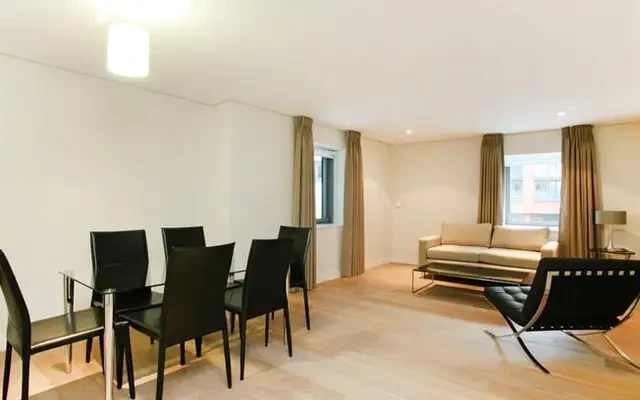 Merchant Square East, London, W2 1AN 2
