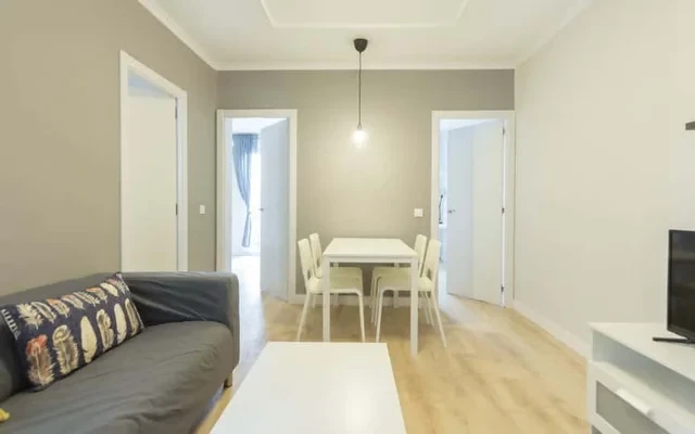 Calle de Caceres, 24 1