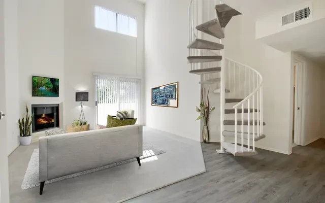 5760 Laurel Canyon Apartments 4