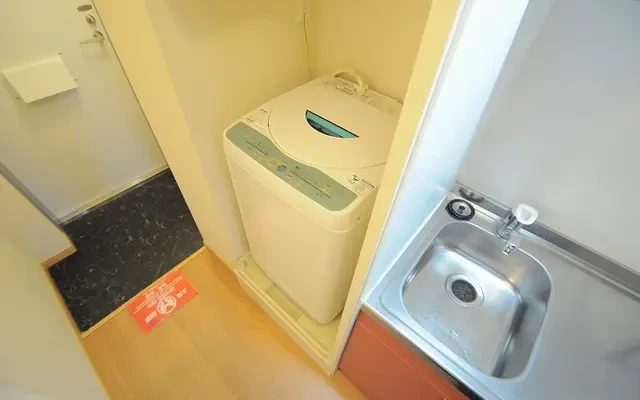 レオパレスPALCOURT龍馬 - Kami student accommodation - 110号房间(带独立厨房)