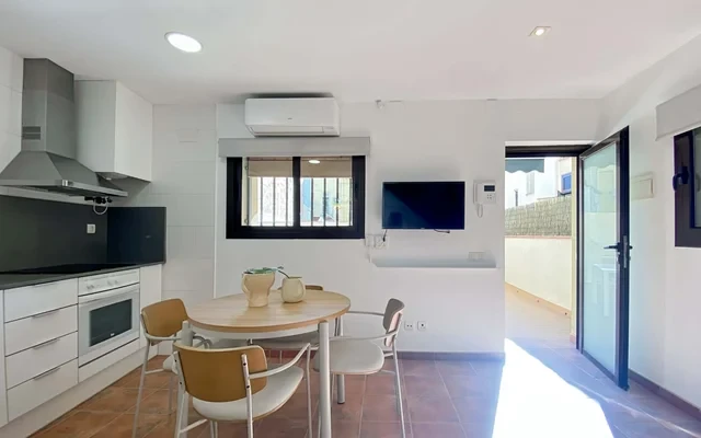 Iberia Apartments 1.3 1