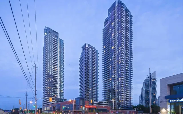 Westlake Phase Ⅲ(2212 Lake Shore) 4