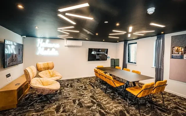 Lambeth Road 30548# 3