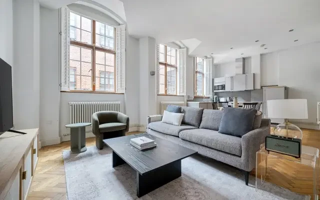 Bolt Court 12935# 2