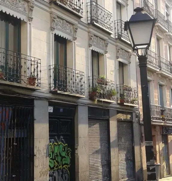studio in Malasaña and the University area (Central Madrid)
