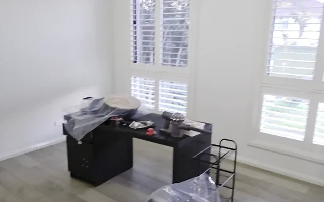30 Banksia St - Sydney student accommodation - 9 Bed 4 Bath-bed 1