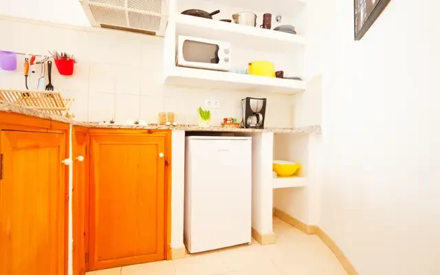 studio in El Raval (Ciutat Vella) 1