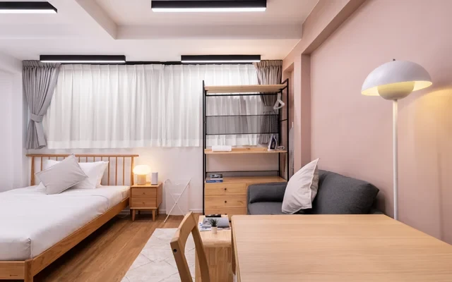 88 Hollywood Road 3