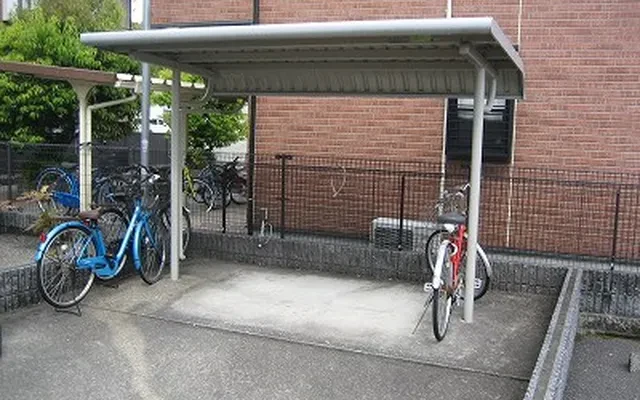 レオパレスアムール 2