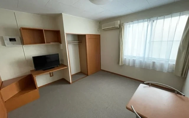 レオパレスアンジェヴィラージュ - Suwa student accommodation - 201号房间(带独立厨房)