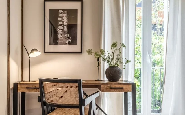 Uzer - 2 bedrooms in Recoletos 4