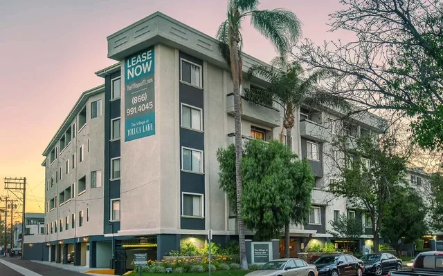 The Village at Toluca Lake 0