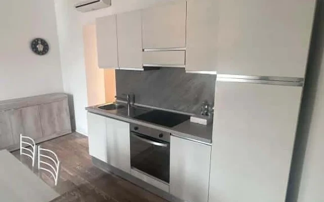 Apartment in Via Macedonio Melloni, Milano for 55 m² with 1 bedrooms 4