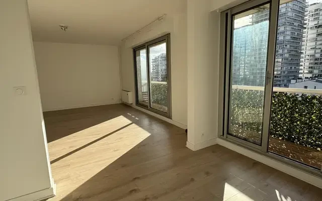 Puteaux 92e·89m²·F3·AppartementNo furniture 2